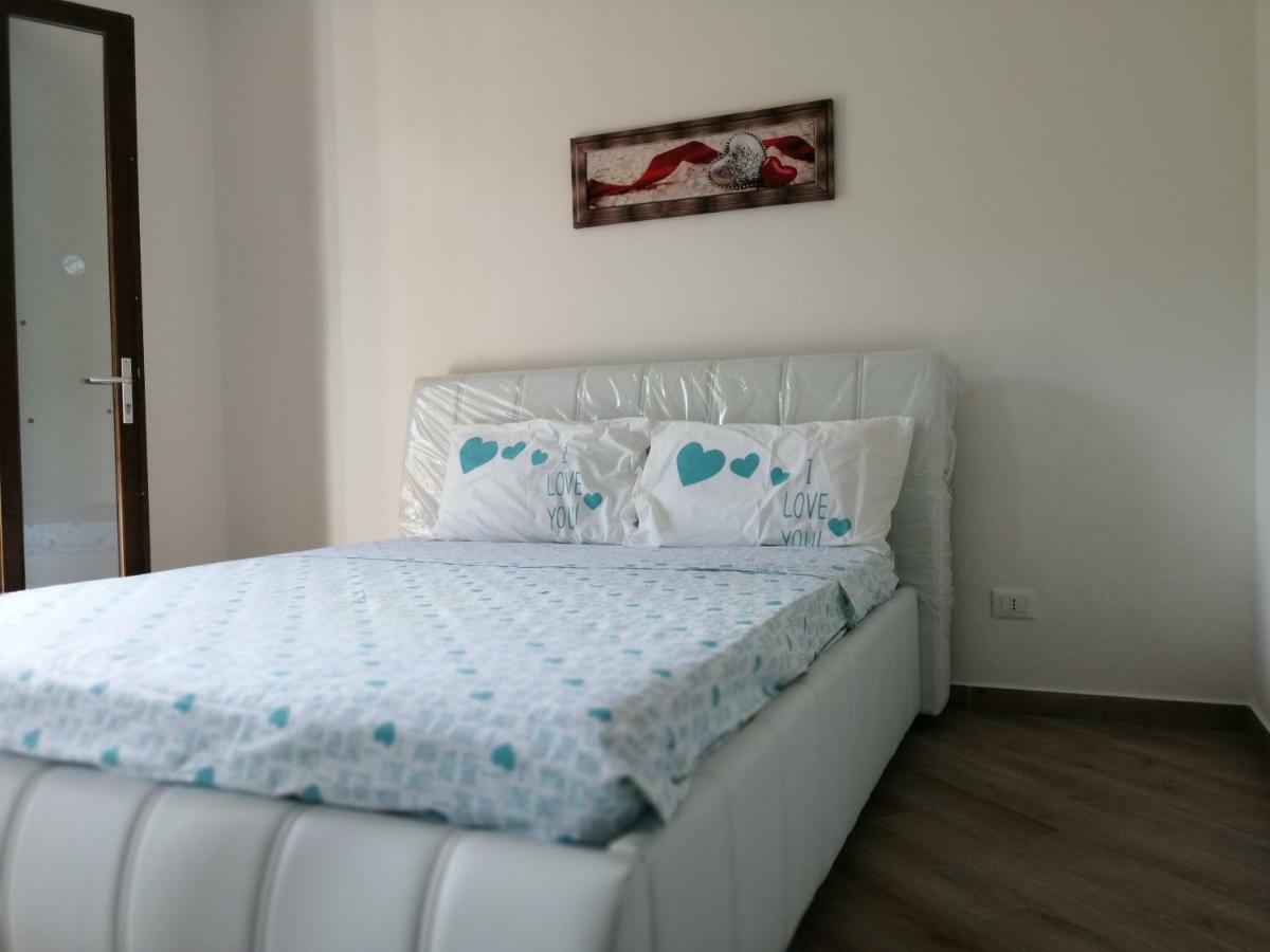 Appartamenti Mareblu Badesi Extérieur photo