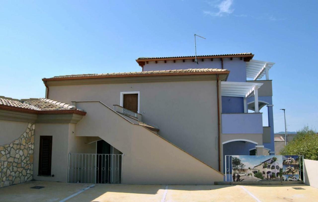 Appartamenti Mareblu Badesi Extérieur photo